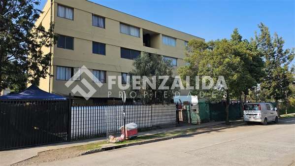 Departamento en venta de 3 dorm. en San Ramón
