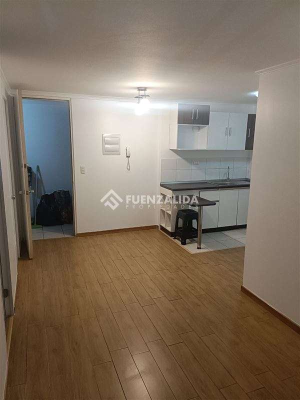 Departamento en venta de 2D+1B+ Est+2Bod Metro Irarrazabal