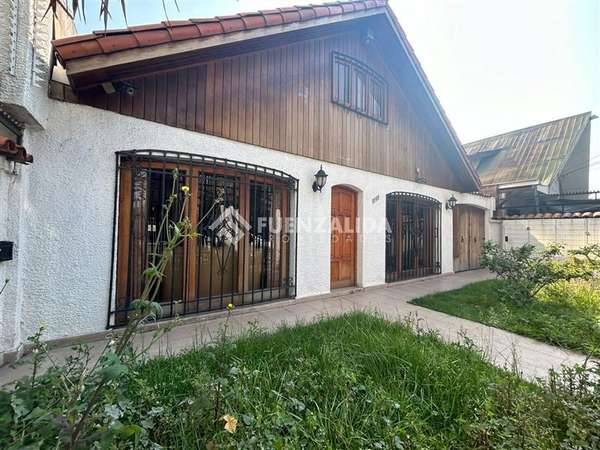 Casa en venta de 5 dorm. en San Miguel