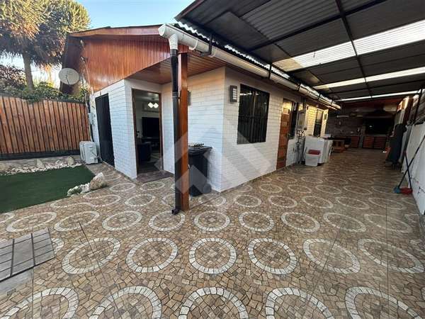 Casa en venta de 2 dorm. en Puente Alto
