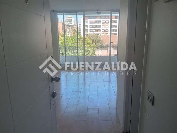 Venta departamento Santiago 1 ambiente Bodega Metro Toesca