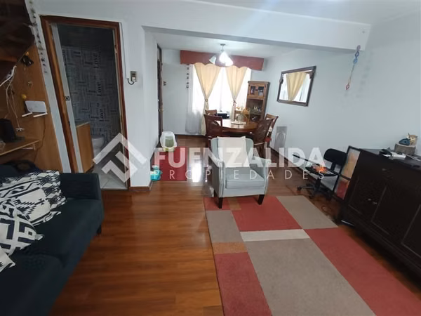 Venta casa Estación Central 3 dormitorios estacionamiento