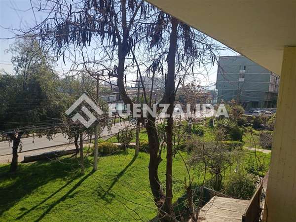 Venta Depto duplex Est,central, 2 dorm 2 baños V. Portales
