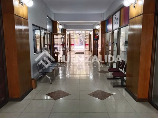 Venta Oficina Santiago Frente ex Congreso 2 privados 2 baños