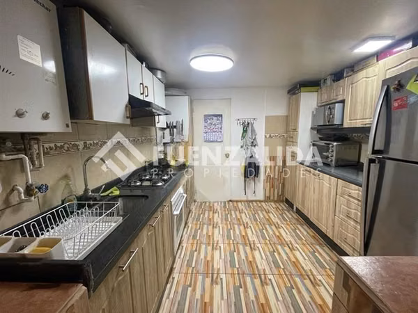 Venta de Casa en Pudahuel, Sector Alto Jahuel 5 dormitorios