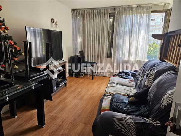 Venta, Departamento Santiago,2 dormitorios 1 baño, Estaciona