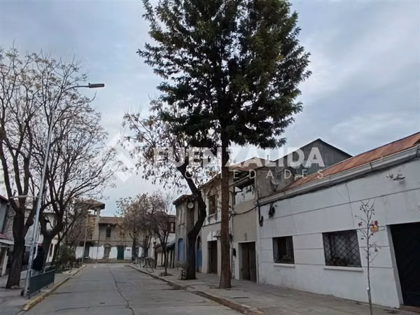 Venta Casa Santiago 22 dormitorios 12 baños
