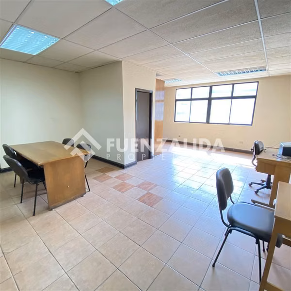 Venta oficina Santiago 40 mt2 + Estacionamiento