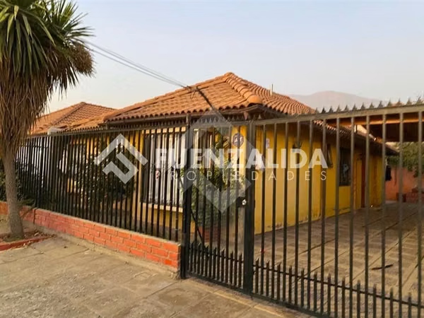 Casa en venta de 3 dorm.2 bañ en Puente Alto