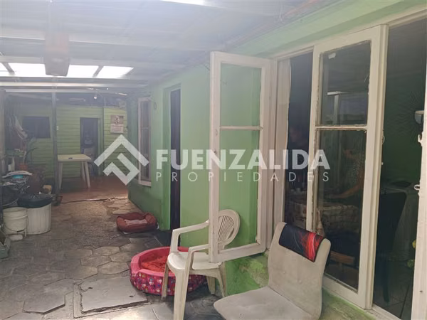 Casa en venta de 4 dorm. en La Granja