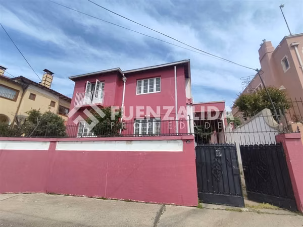 Casa en venta de 8 dorm. en Viña del Mar