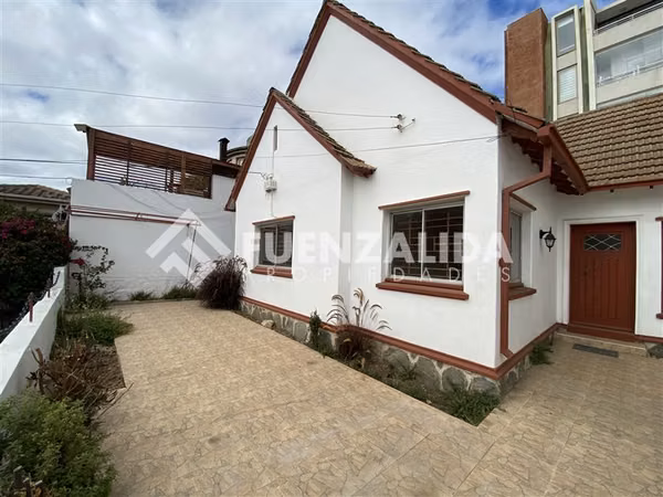 Casa en venta de 2 dorm. en Viña del Mar