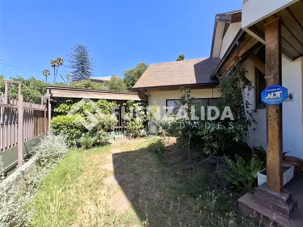 Casa en venta de 5D 5B 3E en Miraflores bajo Viña del mar
