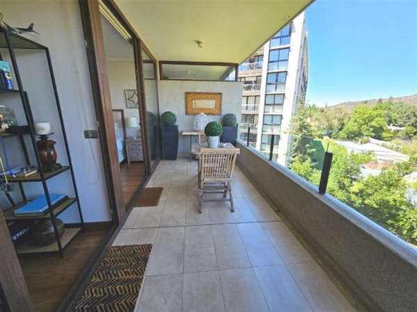Departamento en venta de 4 dorm. en Lo Barnechea