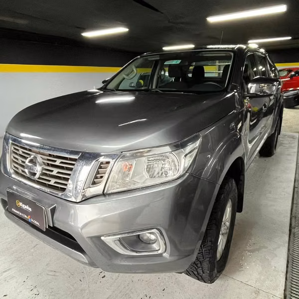 NISSAN NP300 4x4