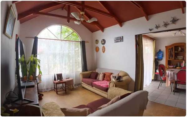 Venta Casa en Colina del Pino (155480)