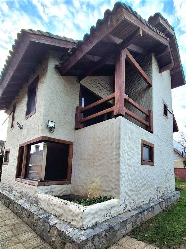 Casa en venta de 5 dorm. en Los Angeles
