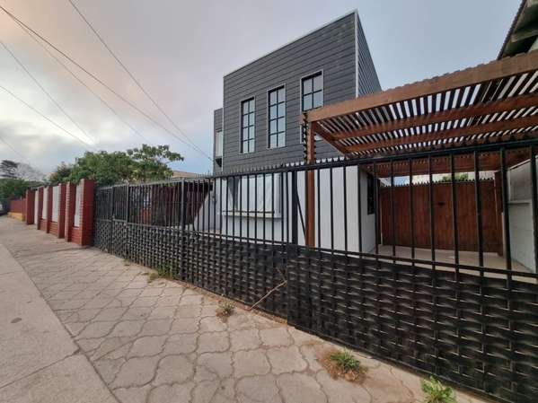 Casa remodelada 3 dormitorios 3 baños