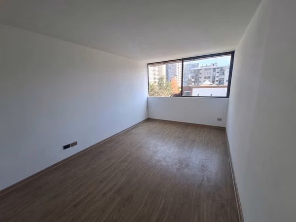 Vende depto San miguel