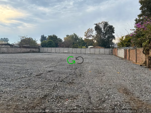 VENTA DE SITIO URBANO DE 2100 M2 EN CENTRO DE CURIC