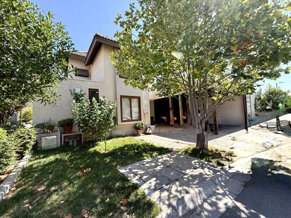 Venta casa en Ciudad de los valles