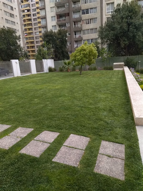 Departamento en venta de 2 dorm. 2 baños estacionamiento