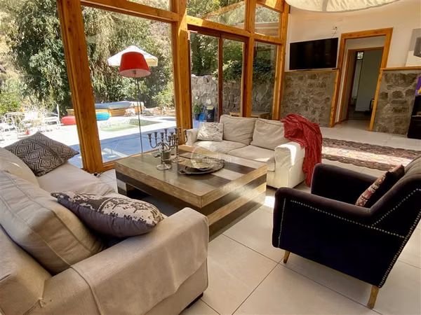 Casa en venta El Arrayan 4 dormitorios orilla de rio