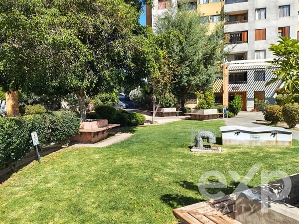 Venta Depto en Condominio 7 Plazas La Florida