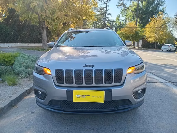 JEEP CHEROKEE LTD 4X4 3.2 AT 2020