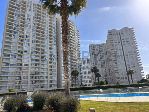 Arriendo departamento en Peñuelas con vista al mar