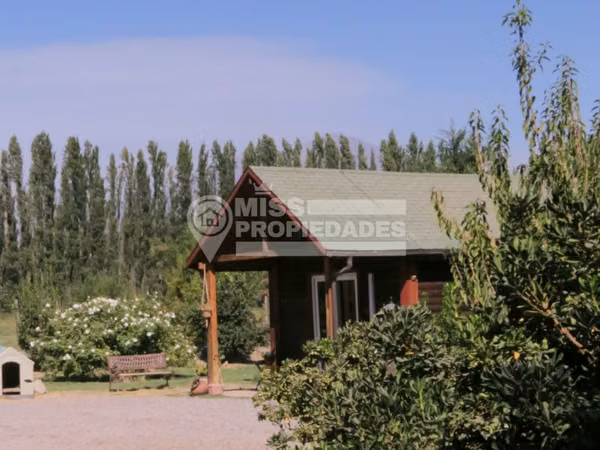 VENDE PARCELA CON CASA - ENTORNO NATURAL Y PRIVADO