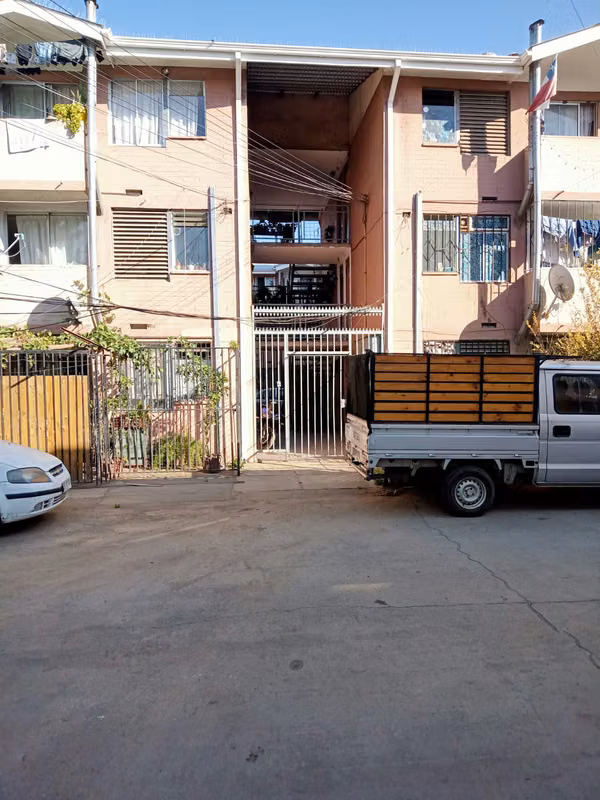 DEPARTAMENTO PRIMER PISO SECTOR LO HERMIDA  PEÑALOLEN