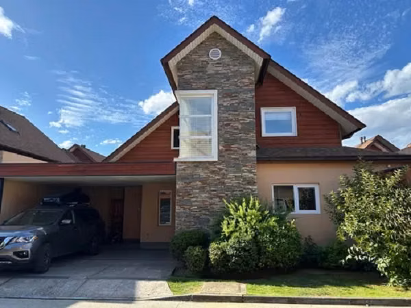 SE VENDE AMPLIA PROPIEDAD UBICADA EN CONDOMINIO Frankfurt 2. TEMUCO.