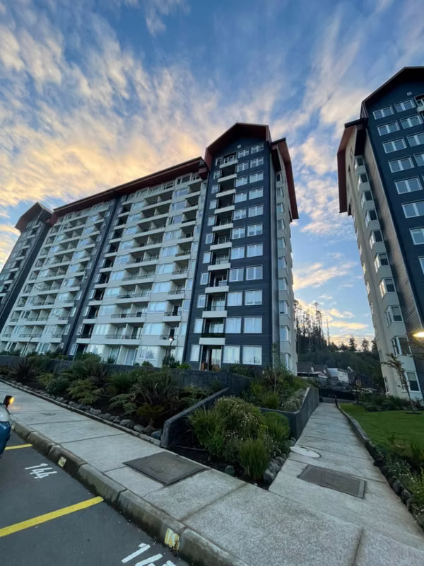 Departamento en venta c/ estacionamiento en Villarrica Alto