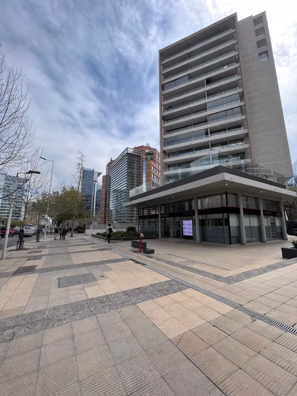 Vendo Depto Con Excelente Ubicación En Las Condes
