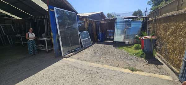 Se Vende Casa de 1Piso más Local Comercial