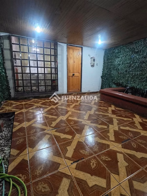 Casa en venta de 2 dorm. en Maipú
