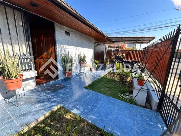 Casa en venta de 3 dorm. en Maipú
