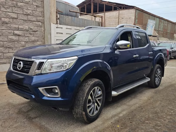 Nissan Np300 2.3 LE DIESEL 4WD DOB.CAB. AT 4P 2018