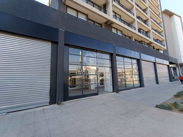 Local en Vicuña Mackenna de 70 m2 con flujo peatonal
