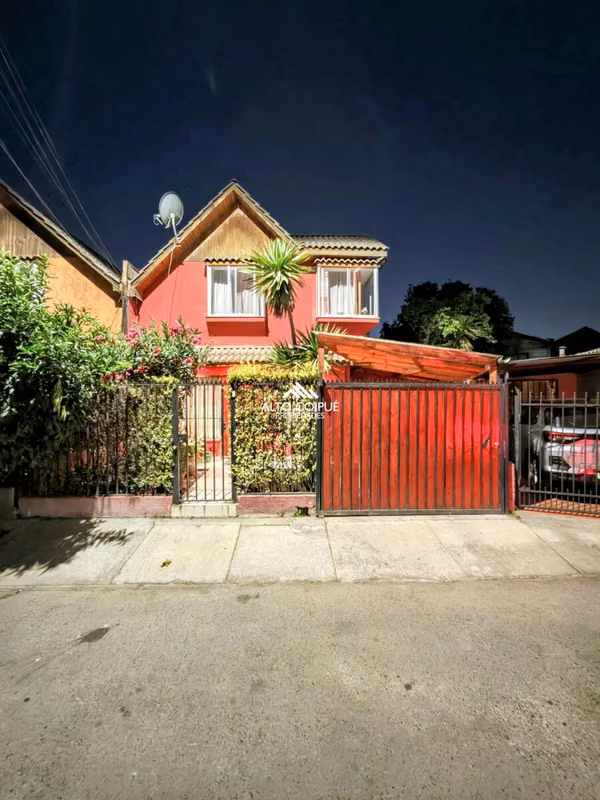 Se vende casa en paradero 7 1/2 de Pajaritos