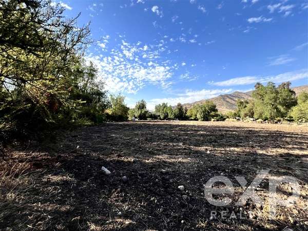 Terreno Plano en Borde de Cancha Las Brisas de Chicureo