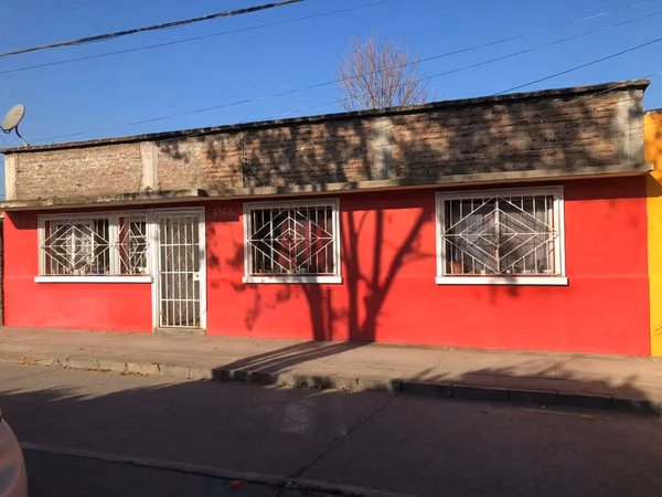Casa En Venta En Cerro Navia, Calle Marques De Monte Pio