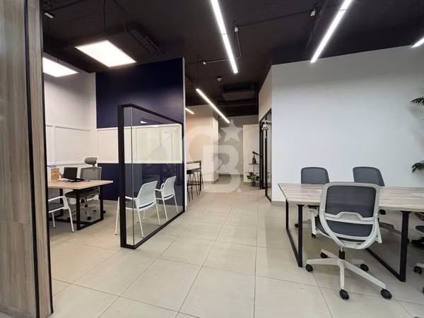 Local  Comercial a nivel de calle Parque Bicentenario
