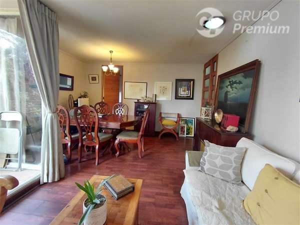 Depto 4D 3B en Manquehue Sur con excelente distribución