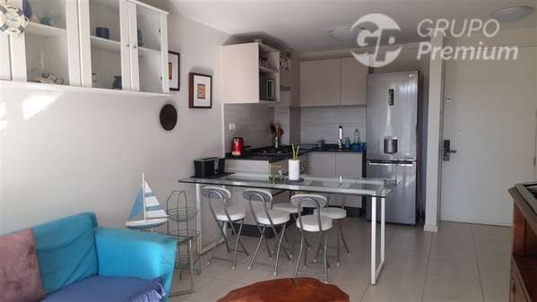 Departamento en venta de 3 dorm., 2 baños en Algarrobo