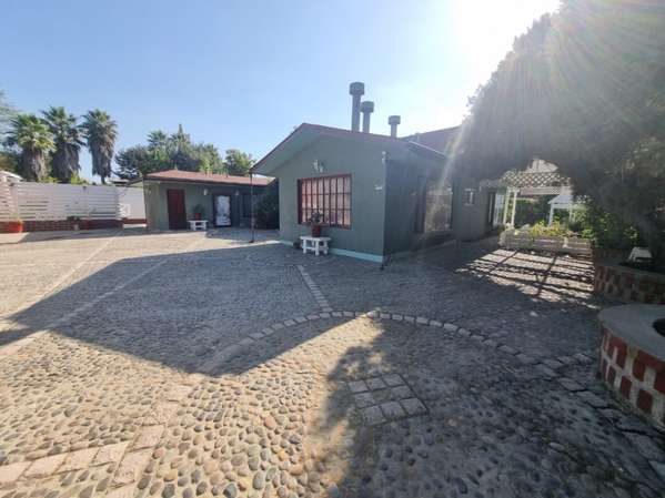 Casa en Rapel, acceso a lago