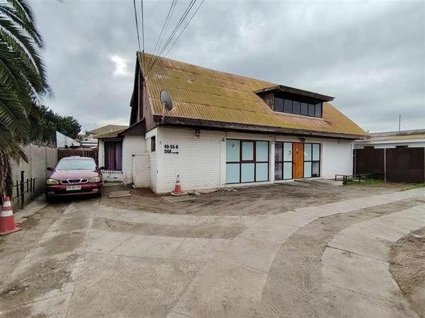 LOCAL COMERCIAL Av. Balmaceda