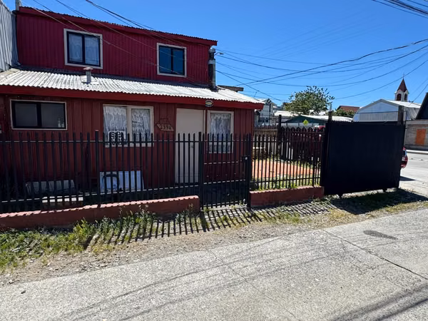 Se vende casa habitación en sector Hospital.