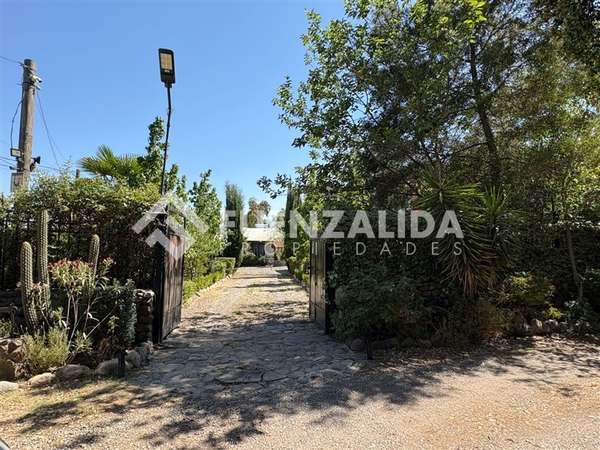 Parcela en venta de 1.306 m2 de terreno en Pirque, APA